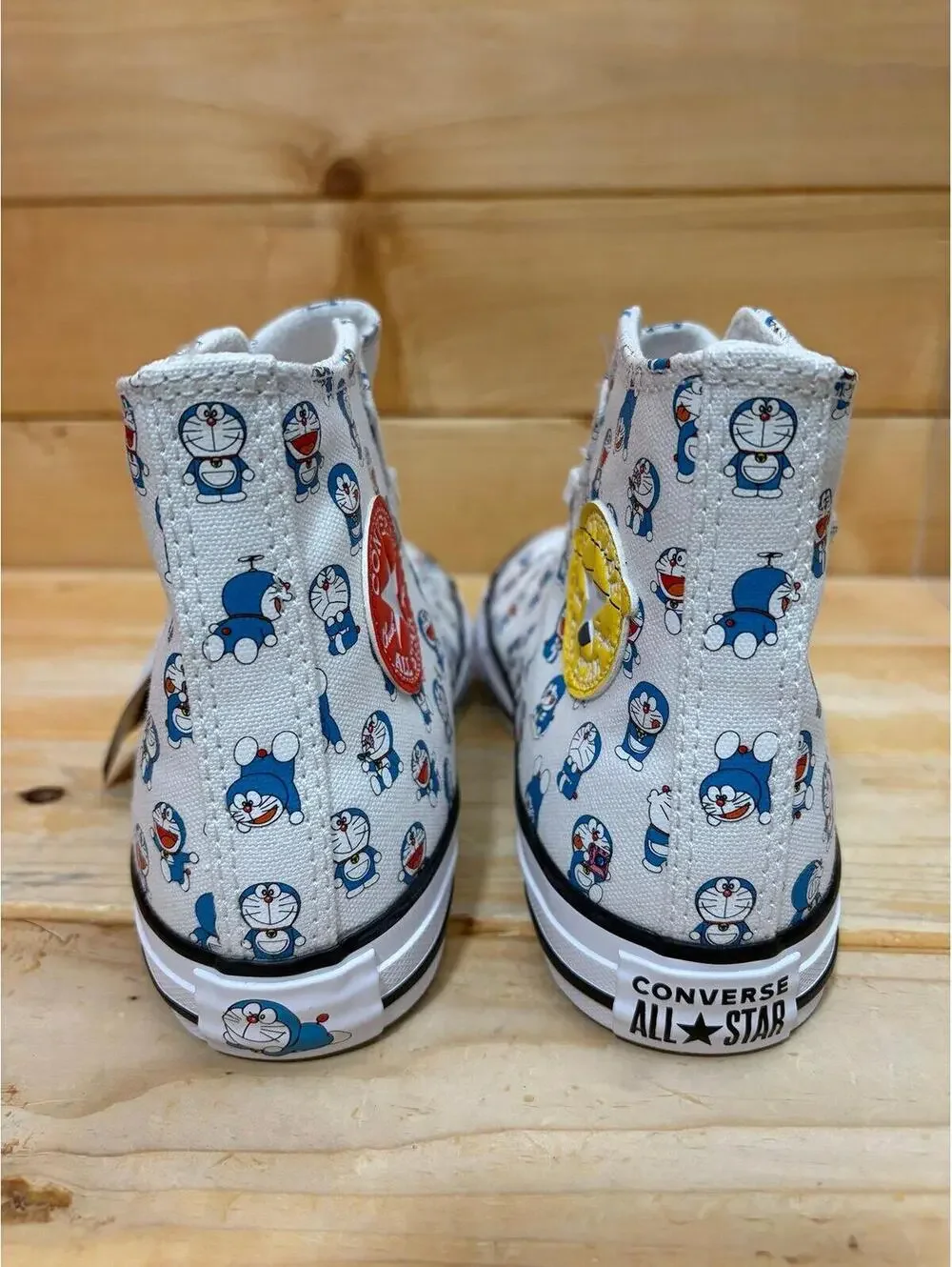 New Doraemon x Converse Chuck Taylor All Star HIGH Top A15791C kids size 2